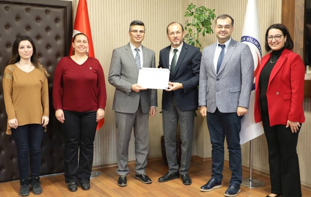 Sağlıklı yaşam ve fiziksel aktiviteyi teşvik eden çalışmalarıyla öne çıkan