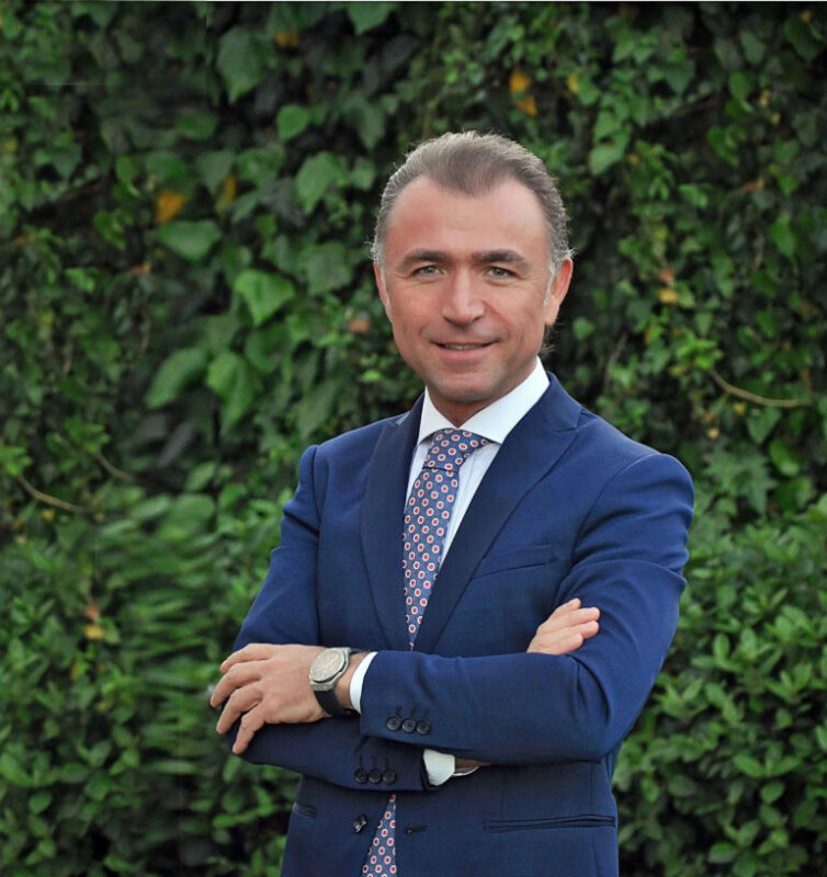 AK Parti MKYK Üyesi ve AFSİAD üyesi Erkan Güral, Cumhurbaşkanı