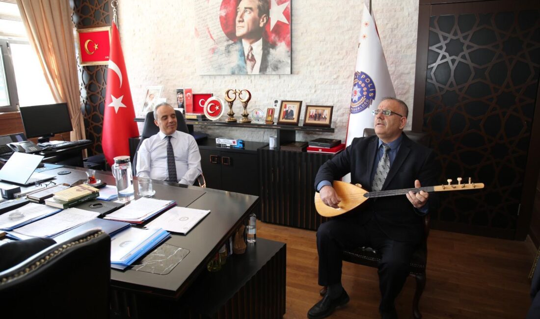 İlimizde yayımlamış olduğu kitaplar, düzenlemiş olduğu programlar, şiir ve kompozisyon