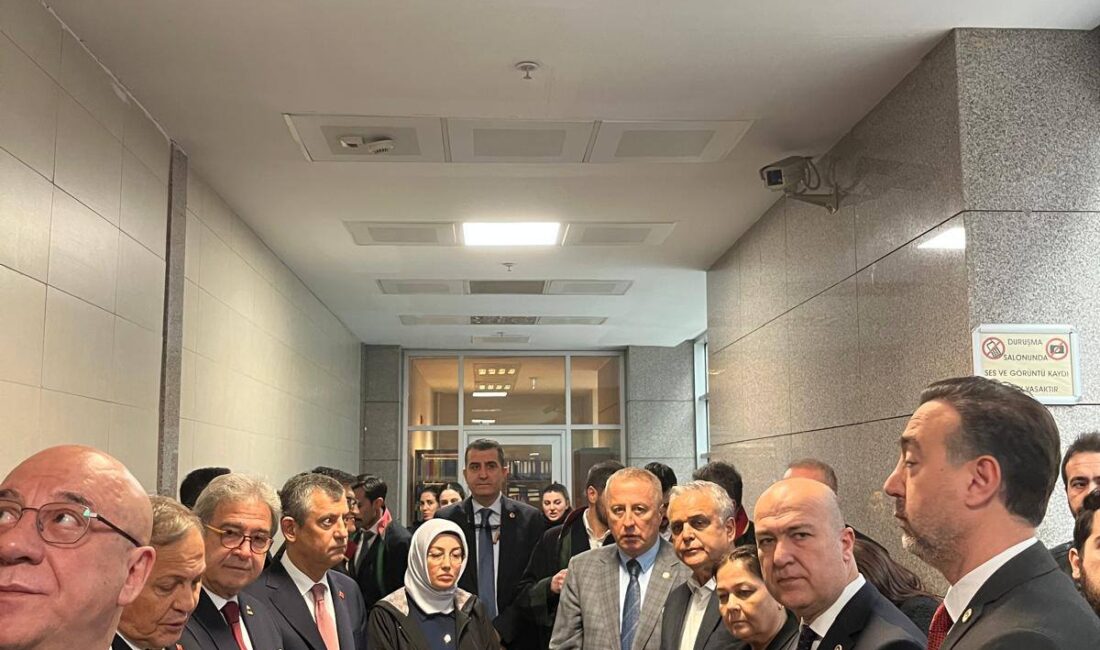 İYİ Parti Genel Başkan Yardımcısı ve Afyonkarahisar Milletvekili Hakan Şeref