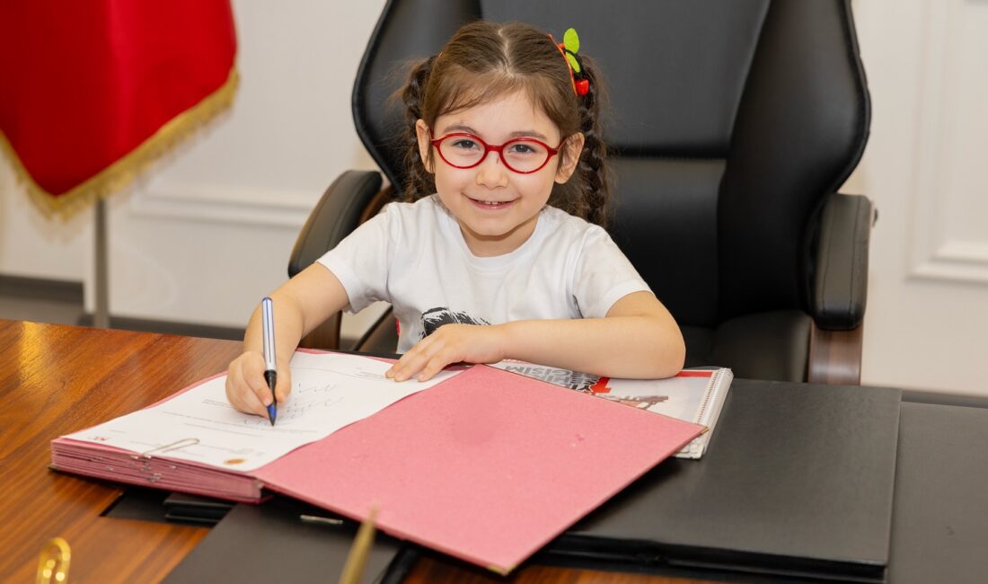 Afyonkarahisar’da 23 Nisan Ulusal Egemenlik ve Çocuk Bayramı coşkusu, geleneksel
