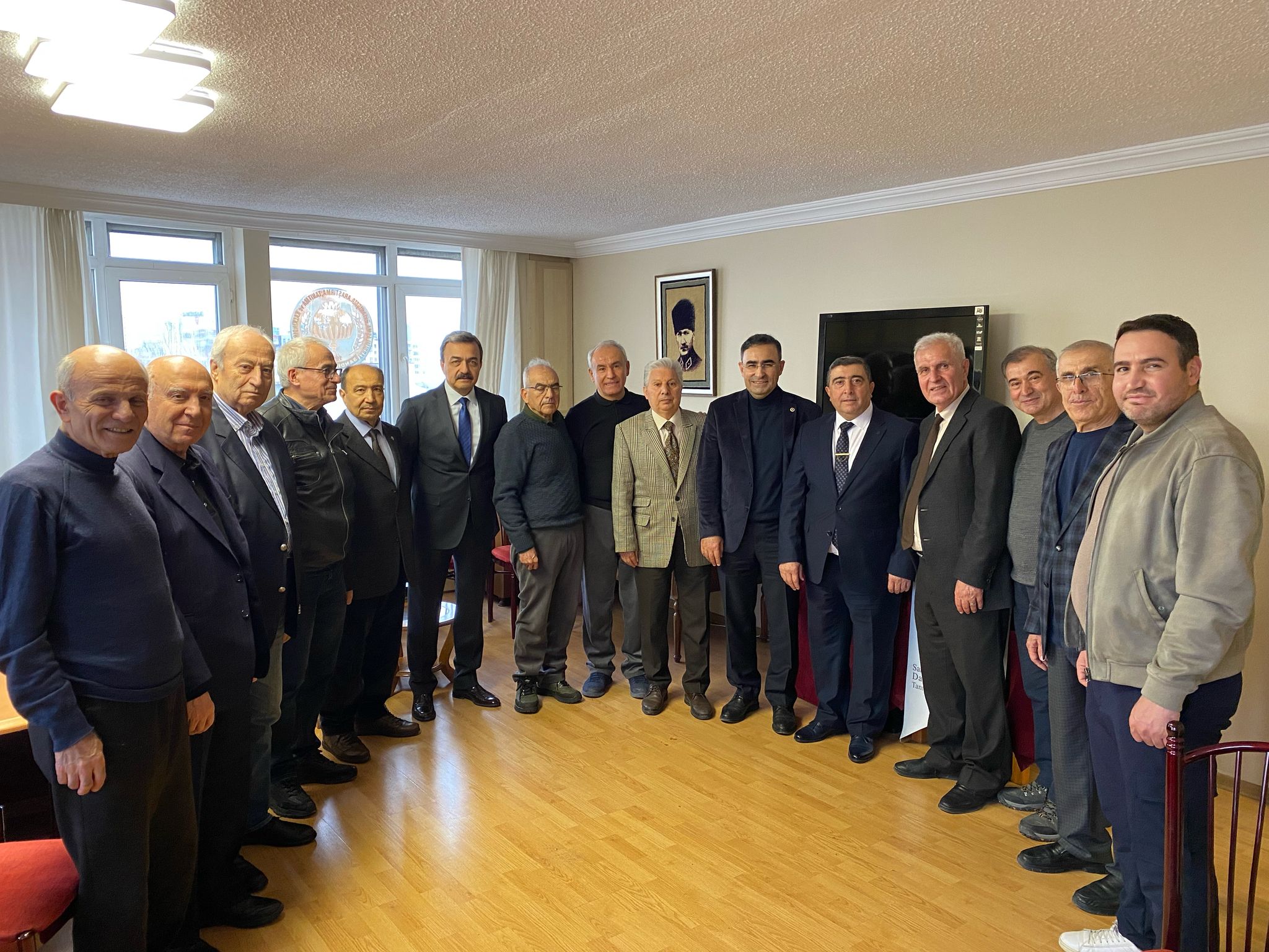 Sandıklılılar Vakfı’nın Ankara’da düzenlediği Çanakkale 1915 konulu seminerde kahraman şehitlerimiz