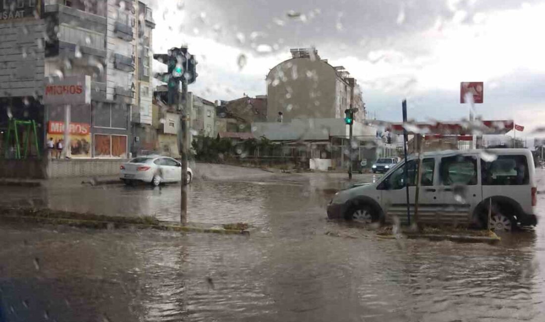 Meteoroloji Genel Müdürlüğü’nün son değerlendirmelerine göre sağanak yağış, Afyonkarahisar’da önümüzdeki