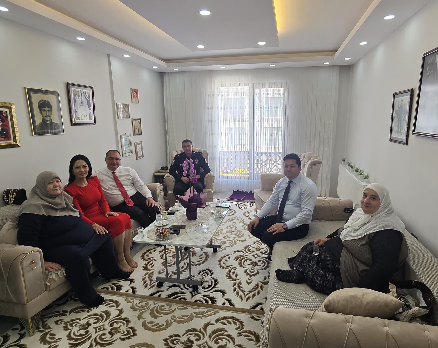   Bolvadin Kaymakamı Ali Arıkan ve Bolvadin Belediye Başkanı Derviş