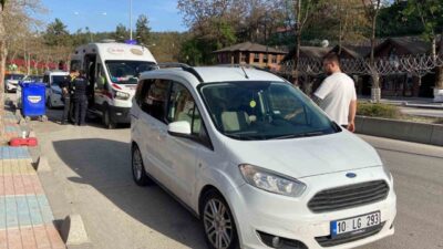Bilecik’te otomobilin çarptığı çocuk yaralandı. Kaza; Bilecik merkez Atatürk Bulvarı
