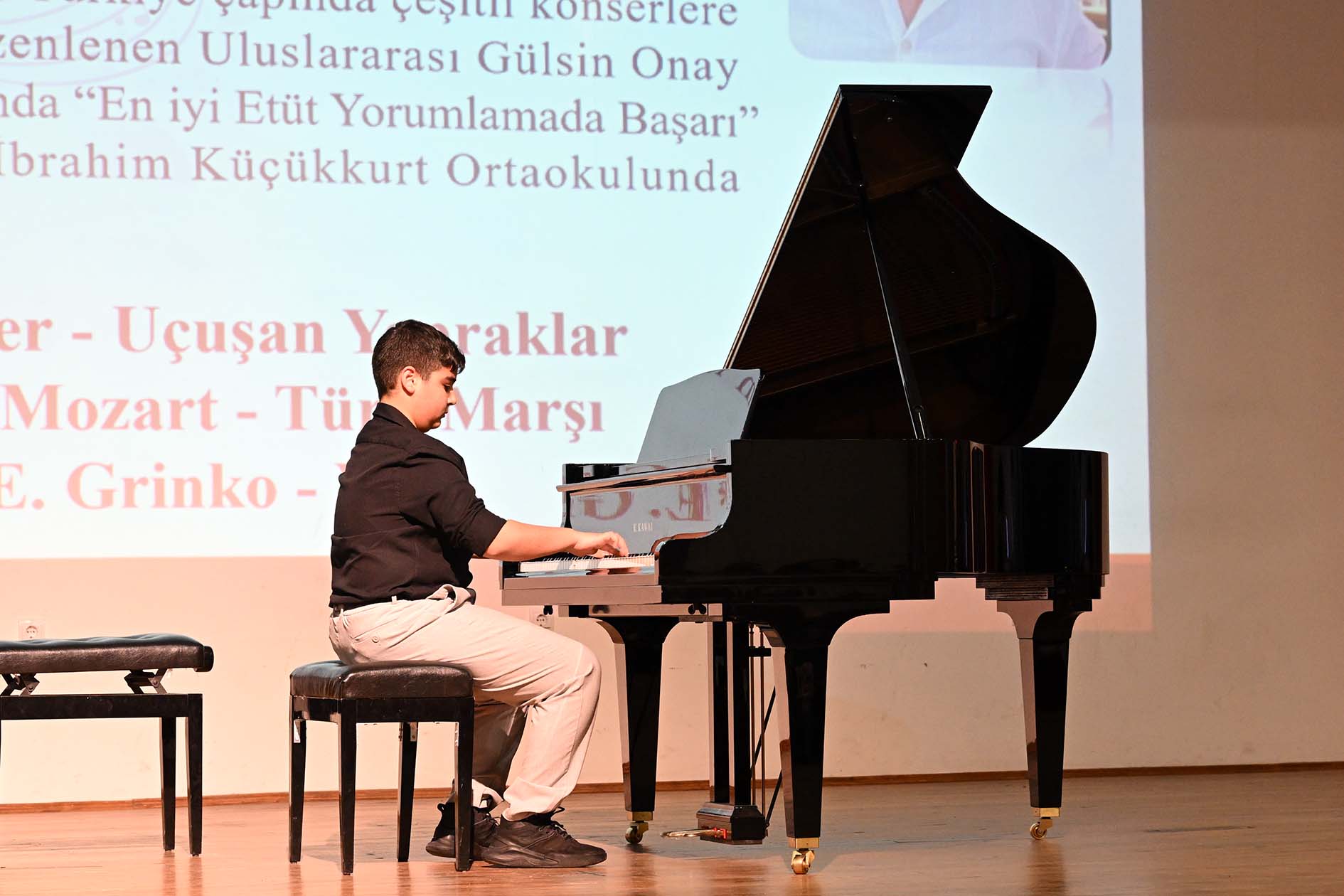 Afyon Kocatepe Üniversitesi (AKÜ) Devlet Konservatuarı tarafından geleneksel olarak düzenlenen