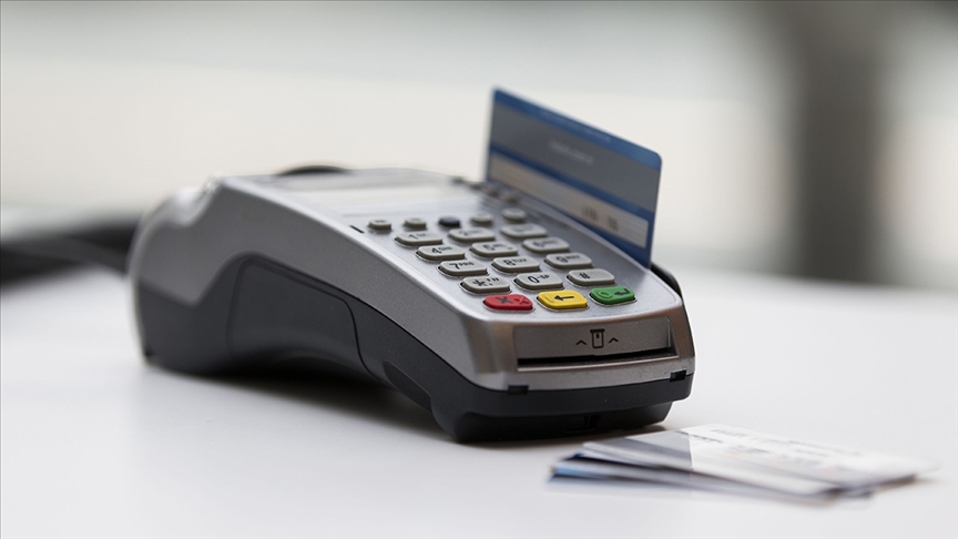 Bankalar arası Kart Merkezi (BKM) verilerine göre, 2 Nisan'da, bayramın