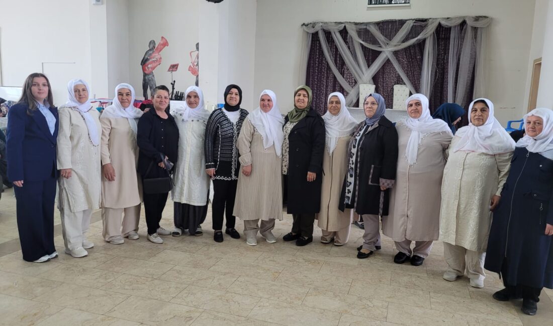 AK Parti Afyonkarahisar İl Kadın Kolları Başkanı Dilek Hanım Çengel’in