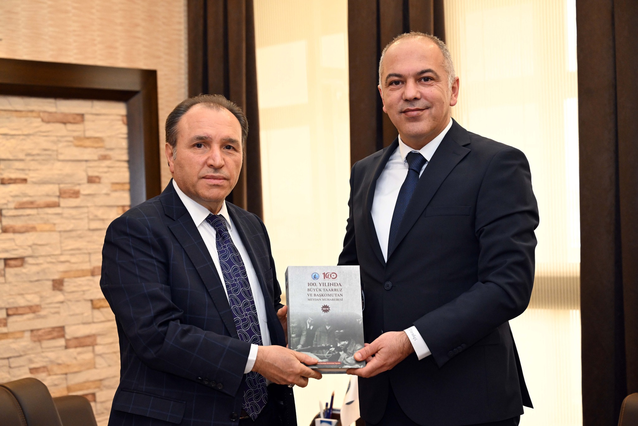 Türkiye İstatistik Kurumu (TÜİK) Manisa Bölge Müdürü Selçuk Direkçi ve
