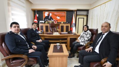 İscehisar Belediye Başkanı Seyhan Kılınçarslan, Başkan Yardımcısı Kubilay Akın ile