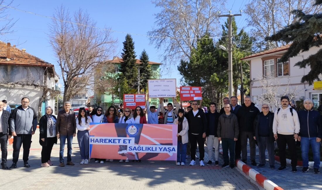   Afyonkarahisar’ın Kızılören ilçesinde ‘Hareket Et Sağlıkla Yaşa’ etkinliği gerçekleştirildi.