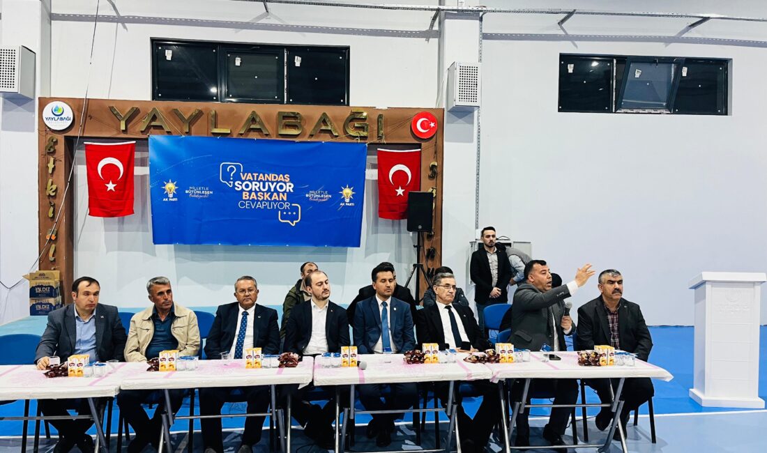 Afyonkarahisar’ın Yaylabağı beldesinde “Vatandaş Soruyor, Başkan Cevaplıyor” programı düzenlendi. AK