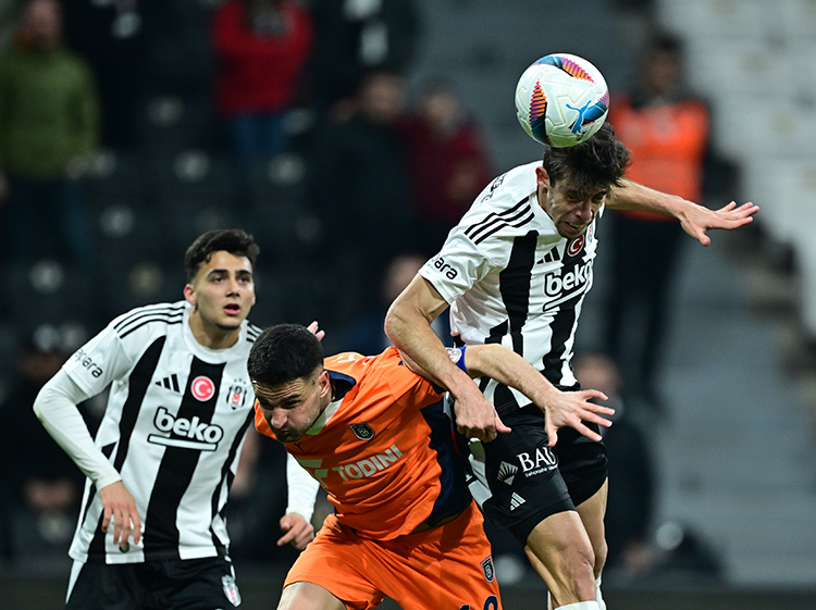 Trendyol Süper Lig'in 31. haftasında RAMS Başakşehir'i konuk eden Beşiktaş,