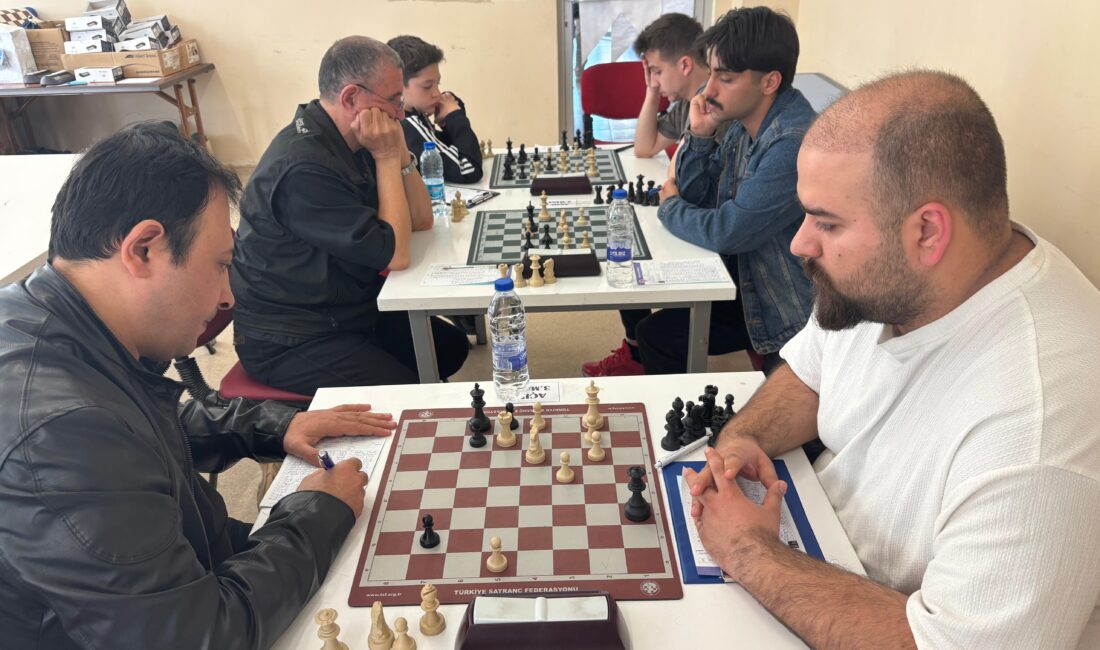 23 Nisan Ulusal Egemenlik ve Çocuk Bayramı kapsamında düzenlenen Satranç