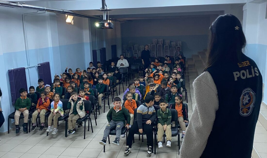 Afyonkarahisar İl Emniyet Müdürlüğü görevlilerince “SİBERAY” programı kapsamında yapılan çalışmalar