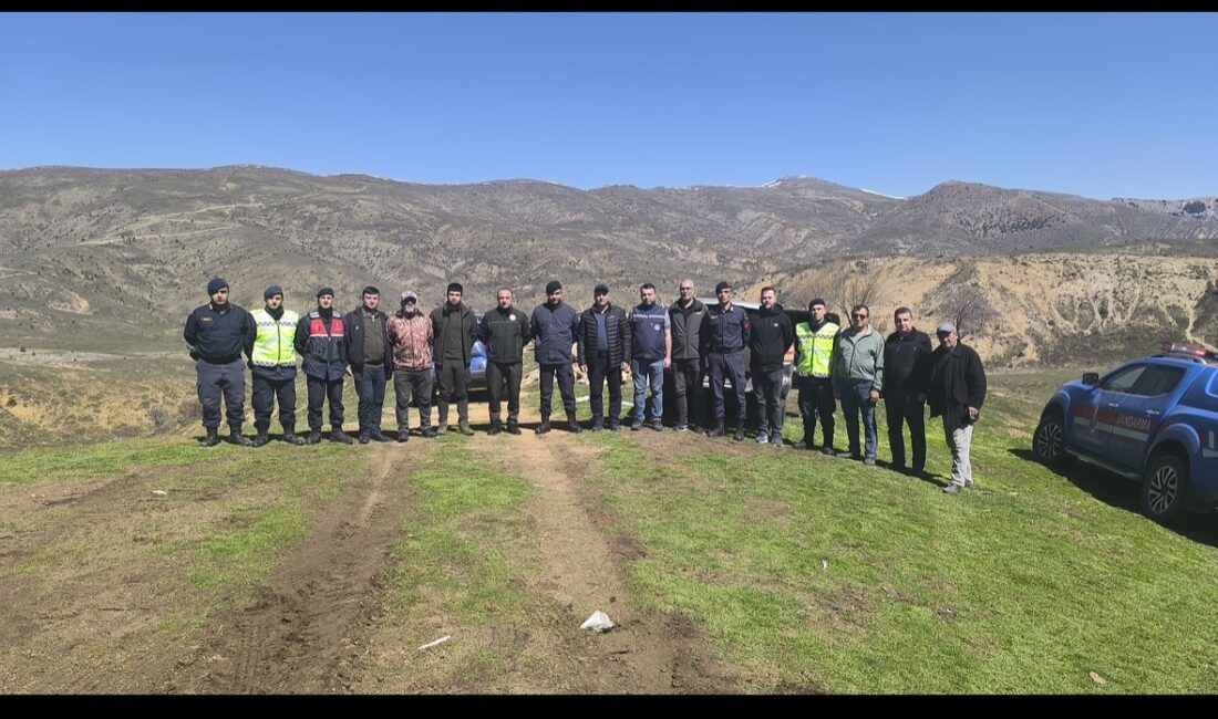 Afyonkarahisar’ın Çay ilçesinde belediye Gökoluk Yaylası’nın özgürlüğe kavuştuğunu ve yaylanın