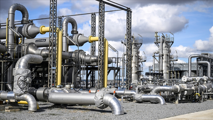 Küresel doğal gaz talebi, artan elektrik ve sanayi üretiminin etkisiyle