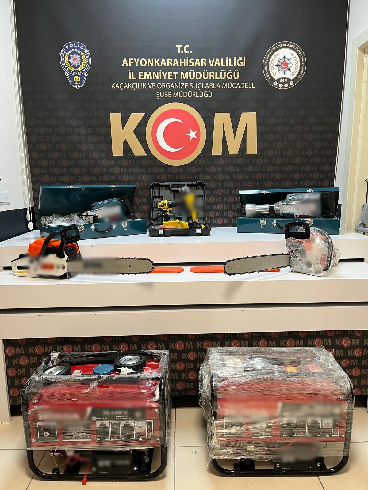   Afyonkarahisar İl Emniyet Müdürlüğü ekipleri, yapılan çalışmalar kapsamında il