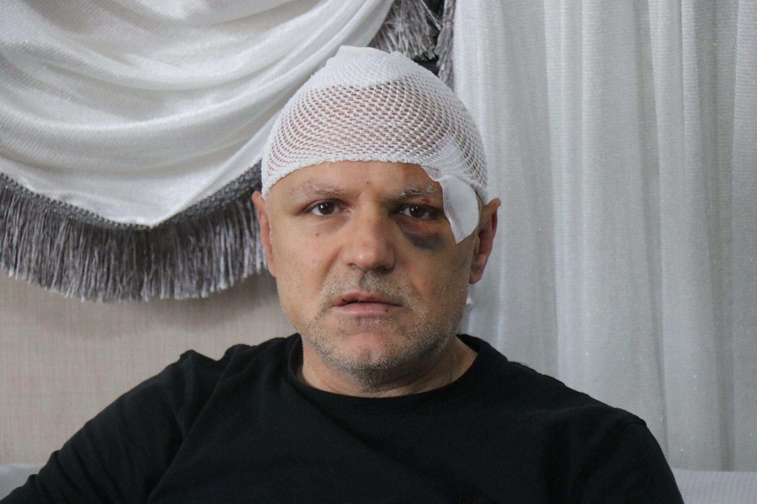 Sakarya'nın Adapazarı ilçesinde tekel bayiinde çıkan ve ortalığın adeta savaş