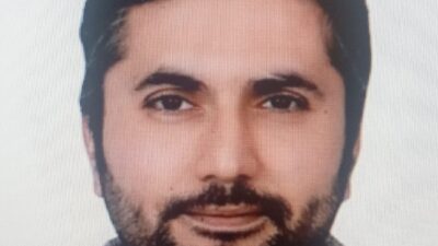 Adana'da biyoloji öğretmeni, evinde kardeşi tarafından bıçaklanarak öldürüldü. Olayı gerçekleştiren