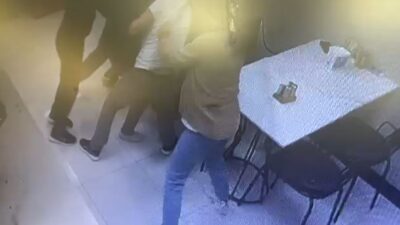 Avcılar’da bir grubun saldırısına uğrayan 19 yaşındaki genç, sığındığı işletmede