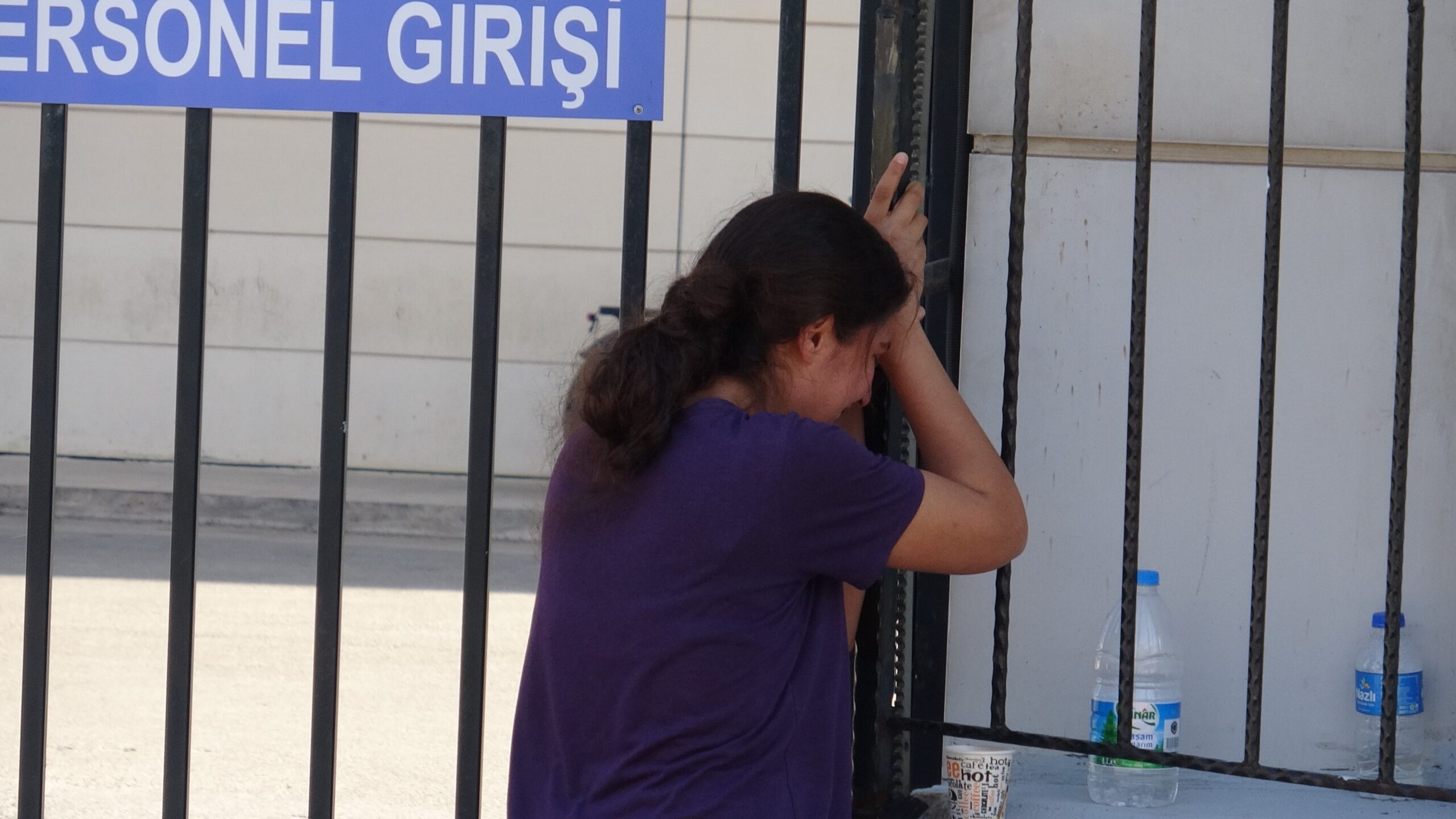 
Antalya’nın Kepez ilçesinde Düden Çayı’nda bulunan cesedin, 3 Nisan’dan bu