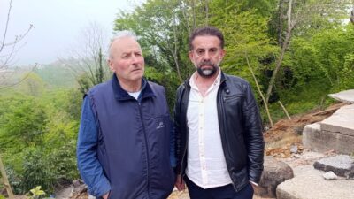 Sakarya'nın Karasu ilçesinde sabah saatlerinde meydana gelen toprak kayması neticesinde