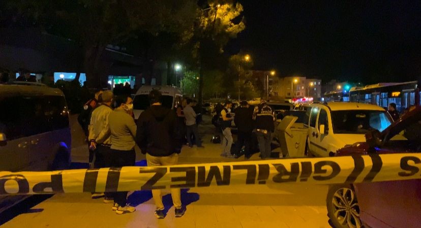 Denizli'de kötü koku ihbarı yapılan araçta, günlerdir kendisinden haber alınamayan