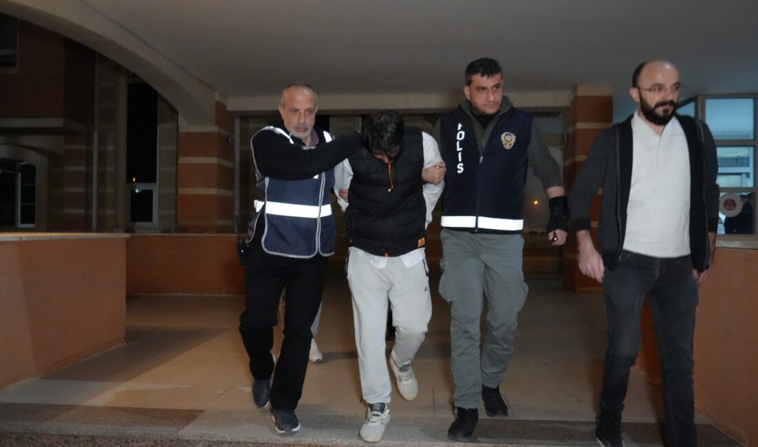 Kastamonu’da 8 aylık hamile eşini bıçaklayarak öldürdüğü iddia edilen şahıs,