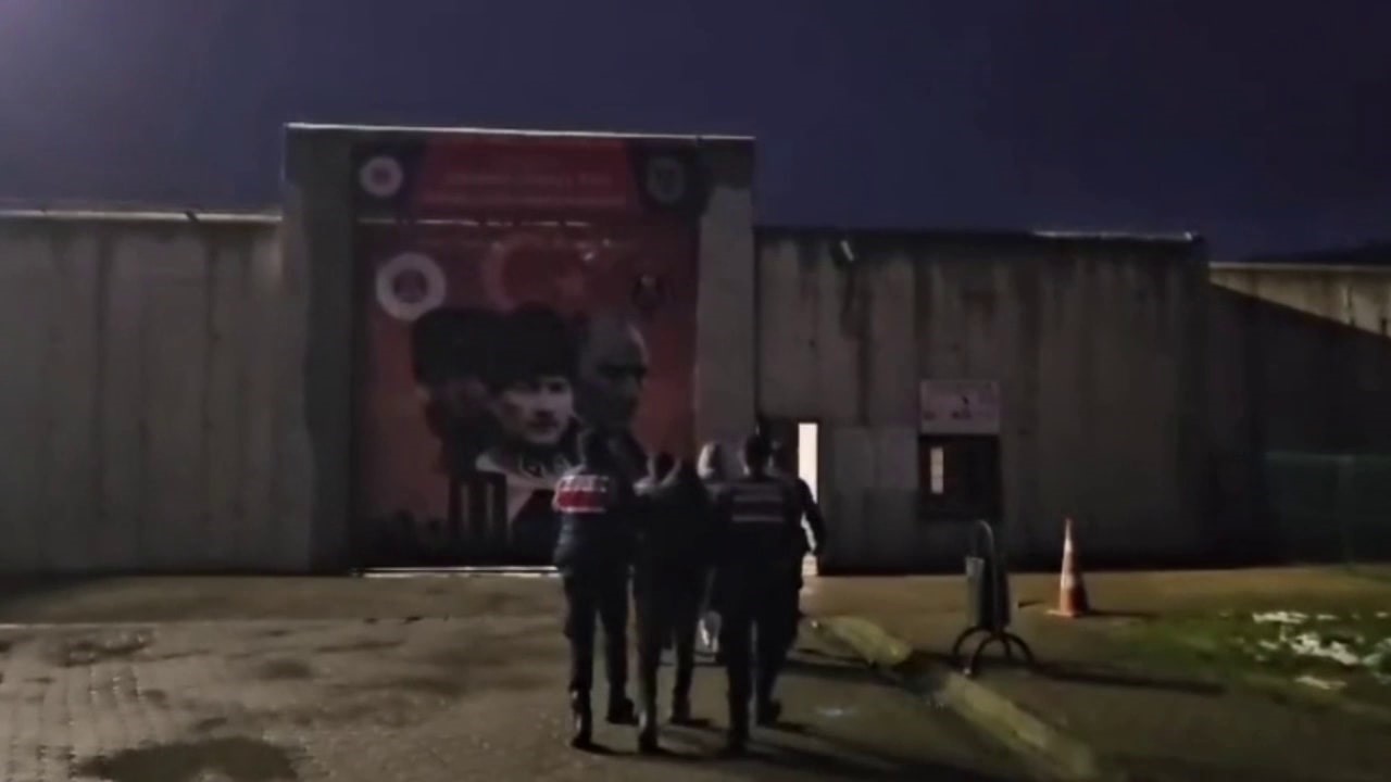 Sakarya’da 9 gün boyunca uyuşturucu kullanıcıları ve satıcılarına yönelik yapılan