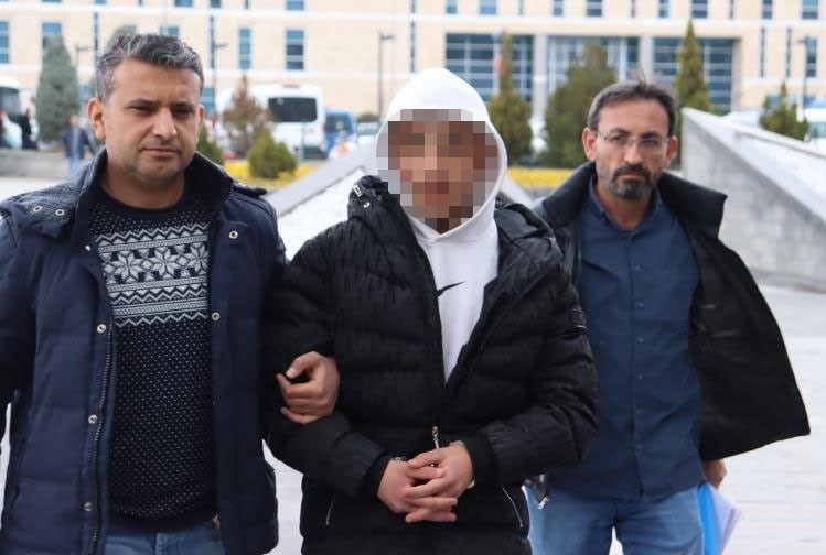 Kayseri'nin Melikgazi ilçesinde geçen yıl parkta 16 yaşındaki Ş.S.’nin hayatını