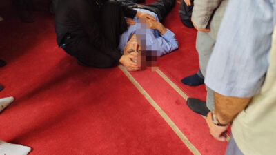 Mardin'in Kızıltepe ilçesinde camide namaz kıldığı sırada bıçaklı saldırıya uğrayan