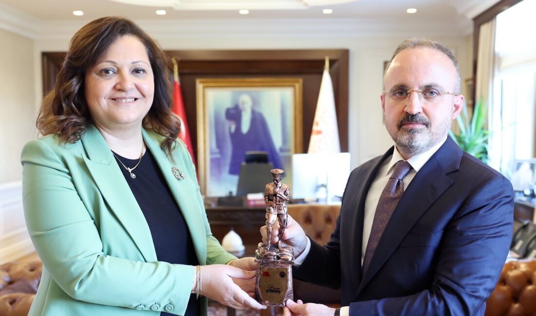   Afyonkarahisar Belediye Başkanı Burcu Köksal, İçişleri Bakan Yardımcısı Bülent