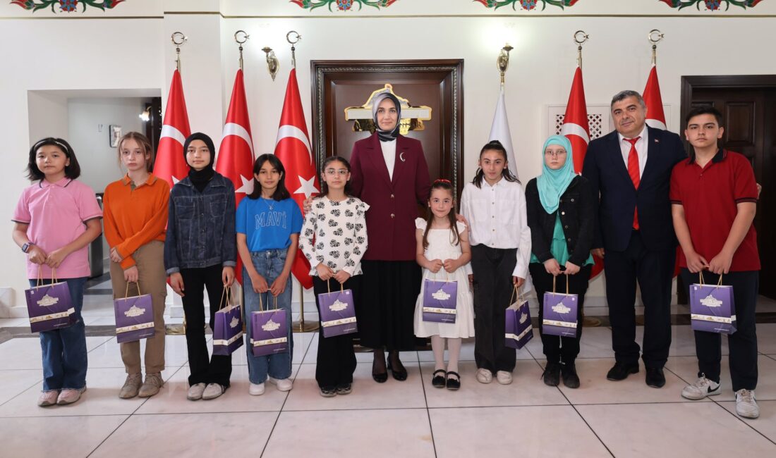 Afyonkarahisar Valisi Doç. Dr. Kübra Güran Yiğitbaşı, “Benim Bayramım 23