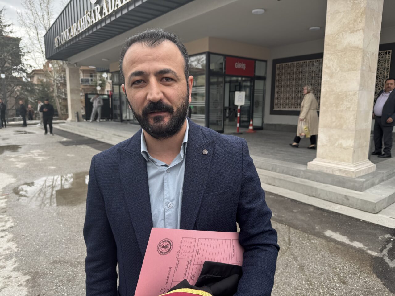 - Mahkeme heyeti, sanık Köksal'ın savunmasının ardından tanıkların dinlenmesine karar