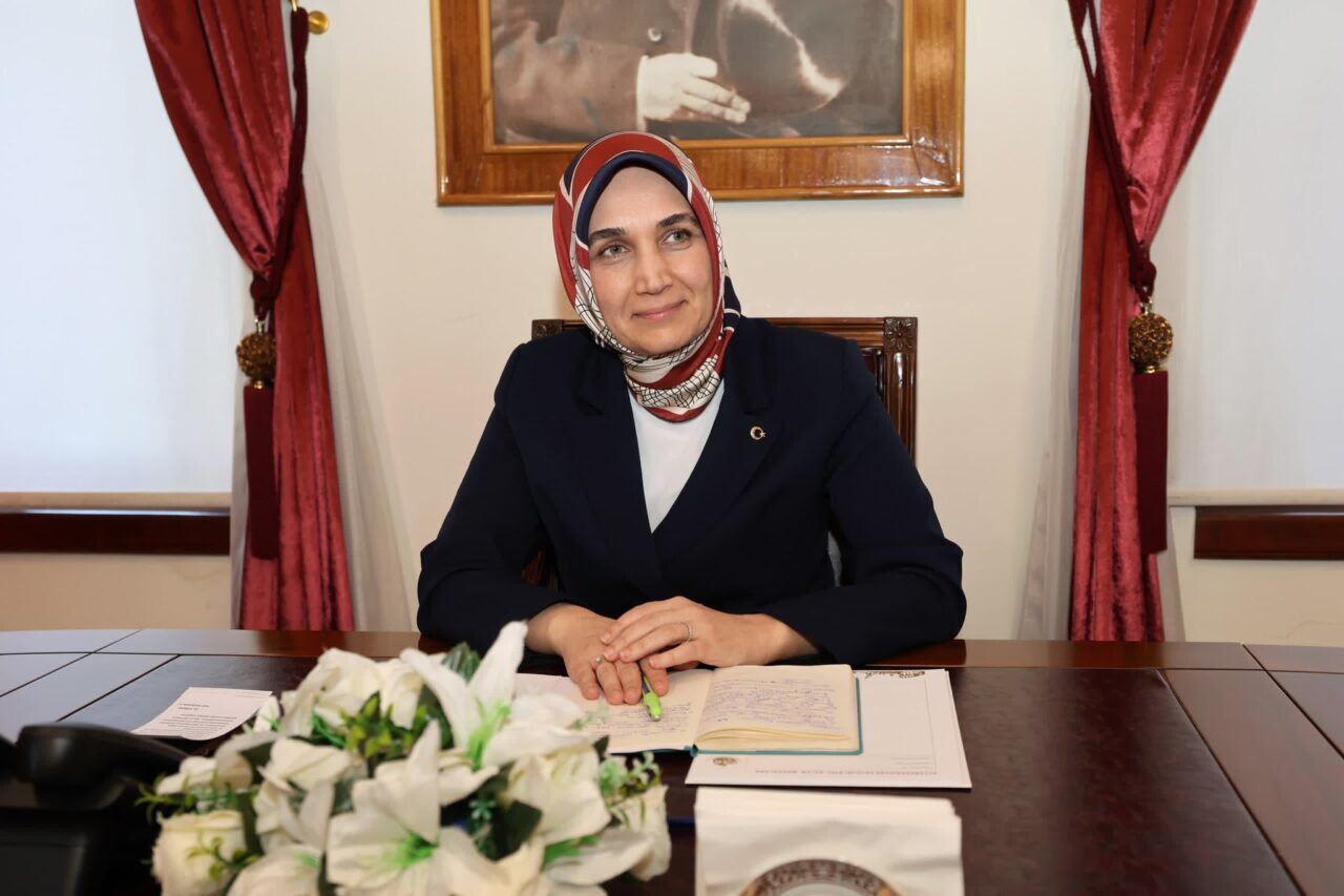 Afyonkarahisar Valisi Kübra Güran Yiğitbaşı, Anadolu Ajansının (AA) kuruluşunun 105.