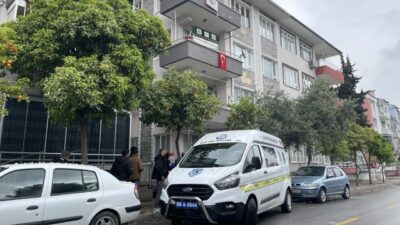 Aydın'ın Efeler ilçesinde anteni onarmak için çıktığı çatıdan düşen kişi