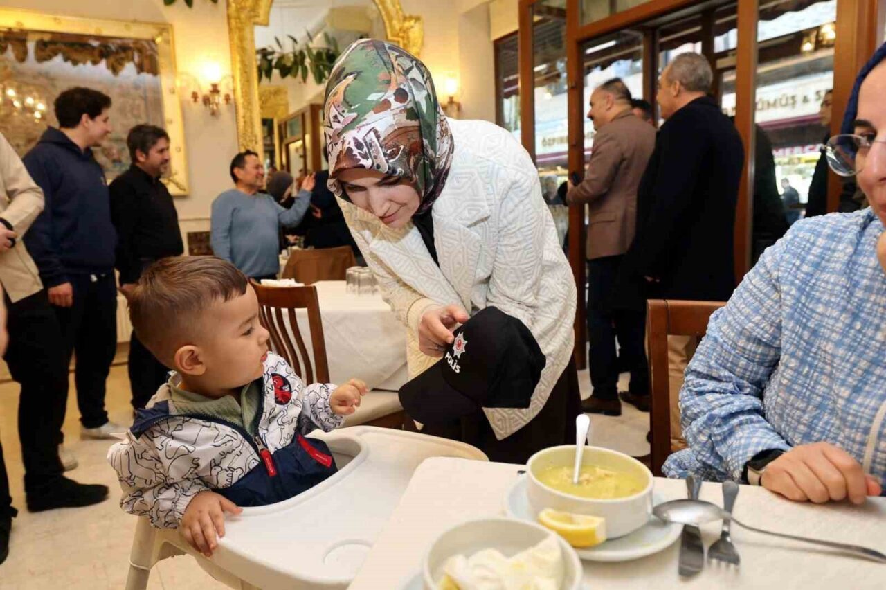 Afyonkarahisar Valisi Doç. Dr. Kübra Güran Yiğitbaşı, bayram tatilinde kente