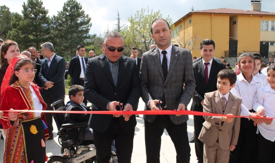 AFYONKARAHİSAR (AA) – Afyonkarahisar'ın Çay ilçesinde "Engelsiz Yarınlar Projesi" kapsamında
