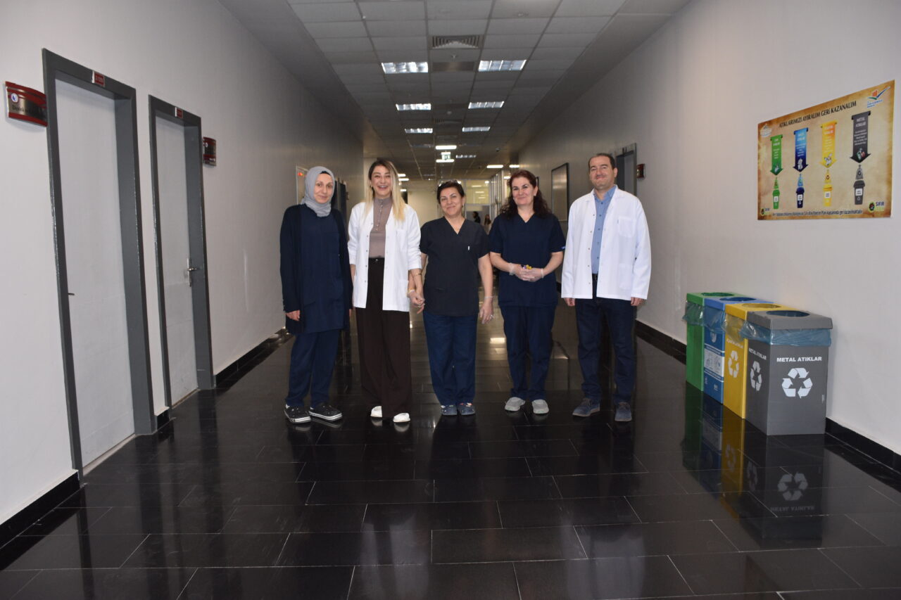 - Afyonkarahisar'da 12 yıldır aynı hastanede görev yapan kadın hastalıkları