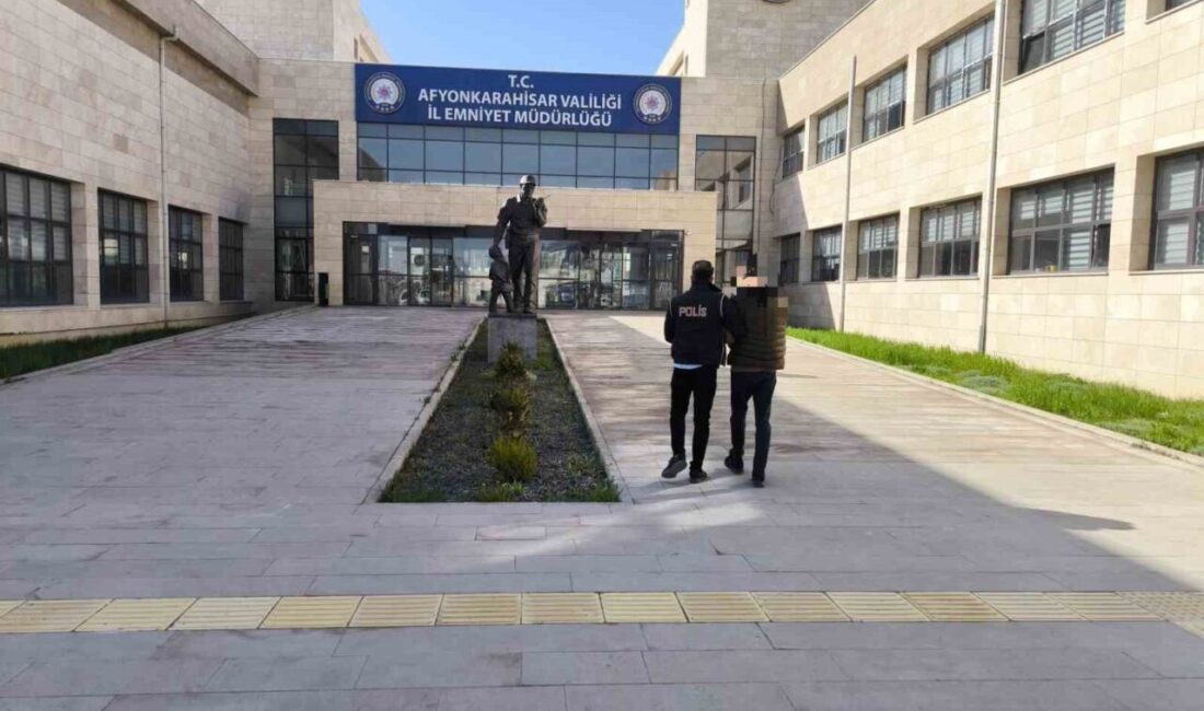 FETÖ Şüphelisi Astsubay Yakalandı: 12 Yıl 6 Ay Hapis Cezası Bulunuyordu Fetullahçı Terör Örgütü’nün (FETÖ) sözde askeri mahrem yapılanmasında yer aldığı