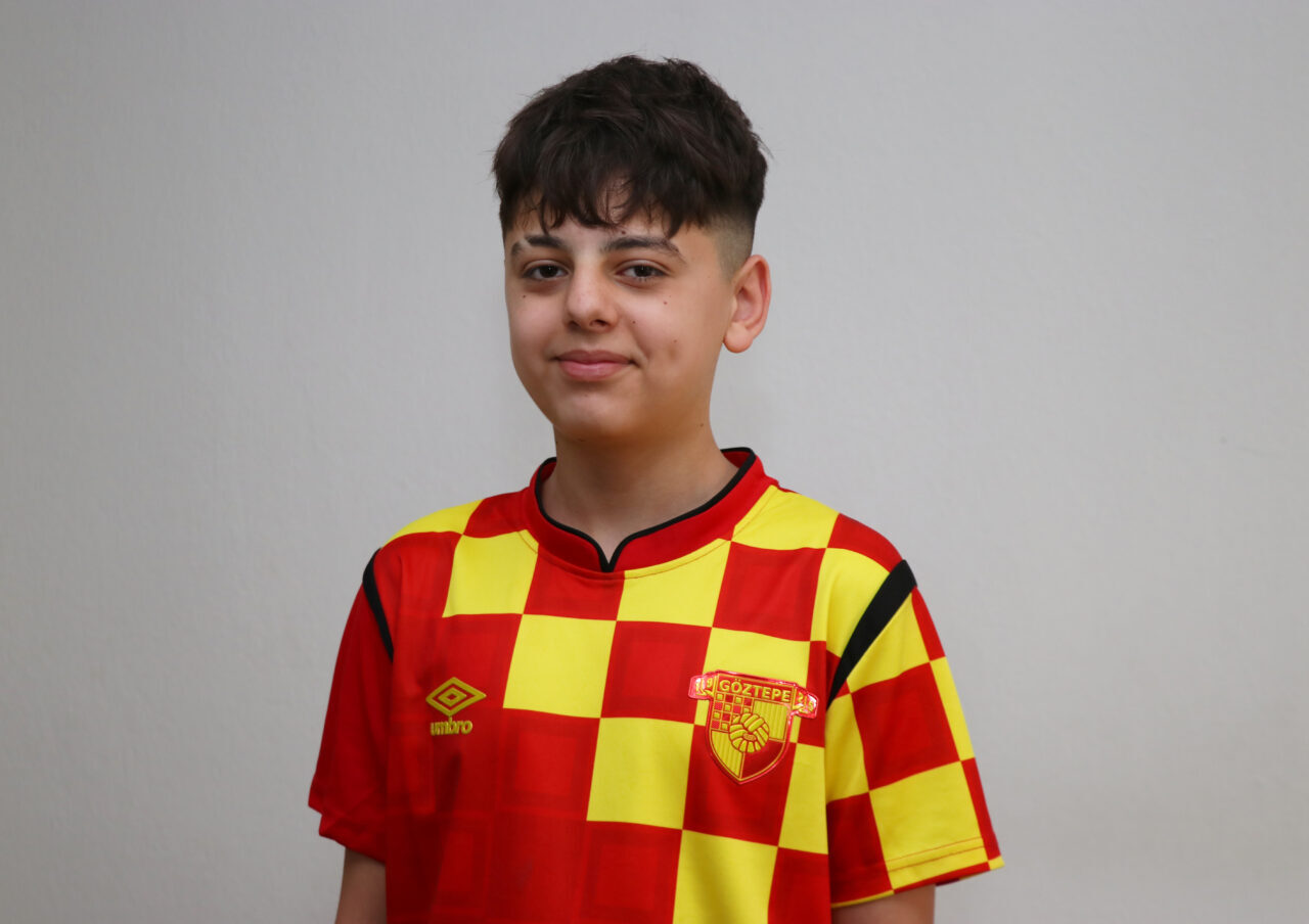 Göztepe'nin Trendyol Süper Lig'de Beşiktaş ile oynadığı maçı izlemek için