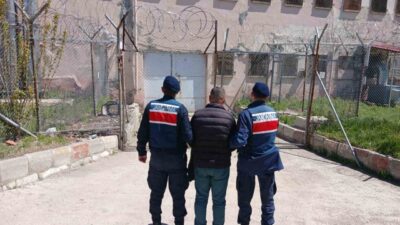 Afyonkarahisar’ın Sandıklı ilçesinde, hakkında 3 yıl 4 ay kesinleşmiş hapis