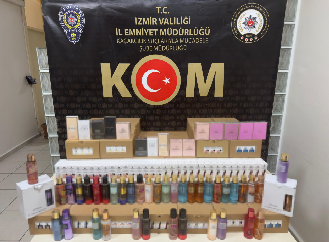 İzmir’de geçen hafta düzenlenen kaçakçılık operasyonlarında 23 kişi hakkında adli
