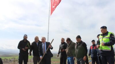 Afyonkarahisar’ın Dinar ilçesine bağlı Afşar köyünde gerçekleştirilen 31’inci Ağaç Bayramı’nda