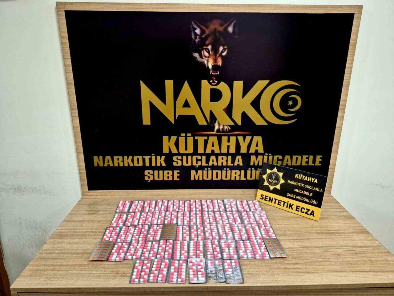 Cda 750 adet uyuşturucu hap ile yakalanan şahıs çıkarıldığı mahkemece