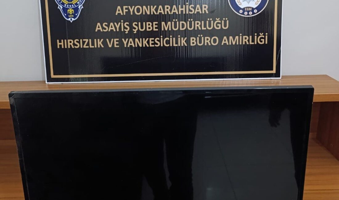
Afyonkarahisar’da ilginç bir hırsızlık olayı yaşandı. Muayene olmak için devlet