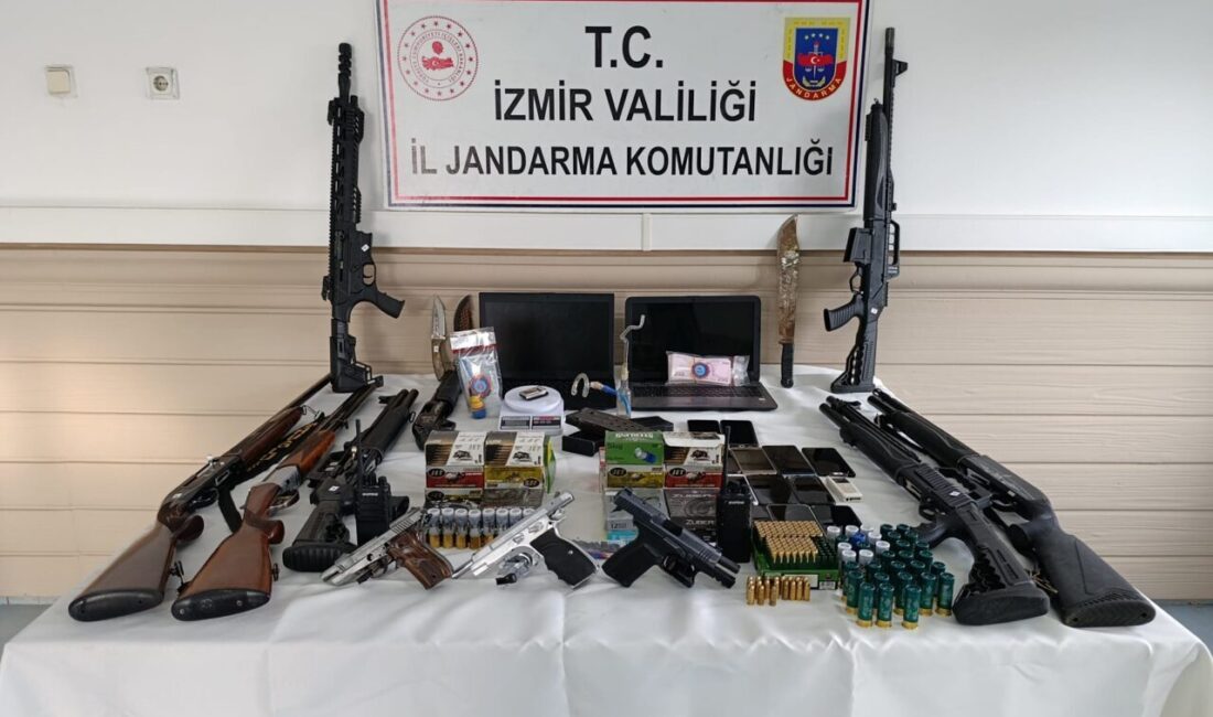 İzmir'in Bayındır ve Torbalı ilçelerinde silahlı organize suç örgütüne yönelik