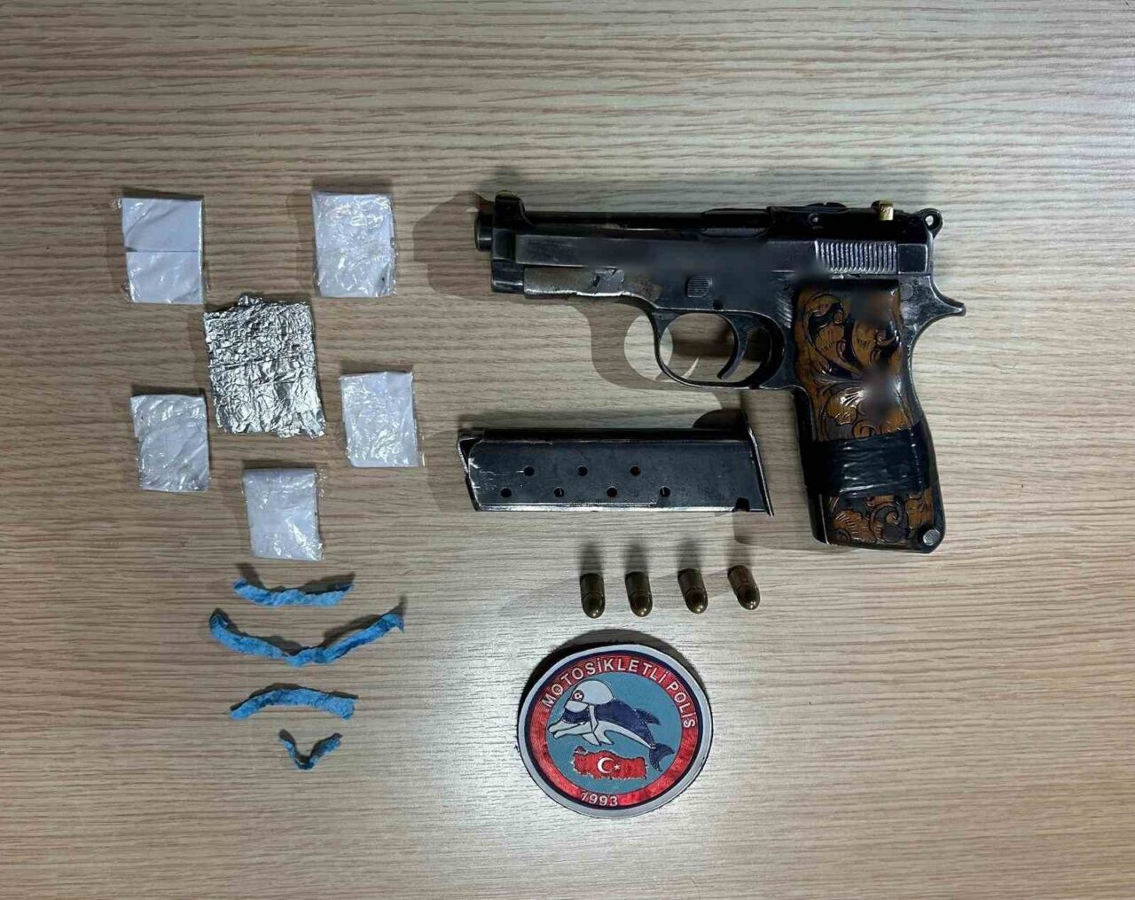 Afyonkarahisar’da polis tarafından son bir haftada gerçekleştirilen denetimlerde çok sayıda