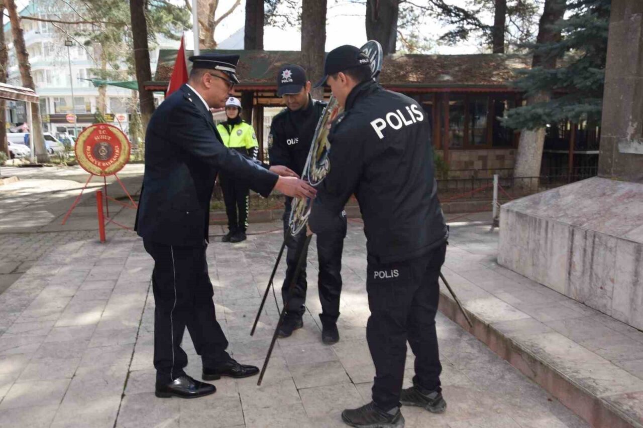 Türk Polis Teşkilatı’nın 180.’nci kuruluş yıl dönümü nedeniyle Afyonkarahisar’ın Şuhut